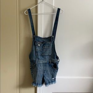 Rue 21 overall shorts